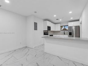 4530 SW 25th St, West Park FL 33023