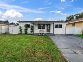 4530 SW 25th St, West Park FL 33023