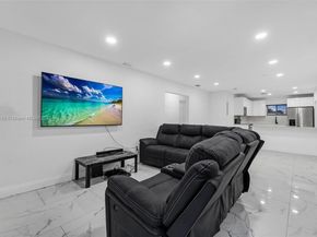 4530 SW 25th St, West Park FL 33023