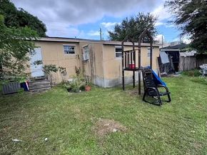 955 SW 75th Ave, Miami FL 33144