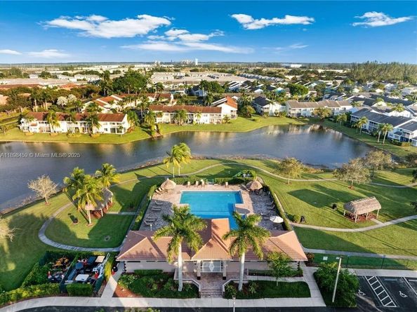 2238 SE 26th Ln 2238, Homestead FL 33035