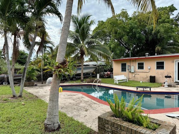 1101 NW 11th St, Fort Lauderdale FL 33311