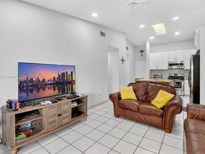 6348 SW 151st Pl, Miami FL 33193