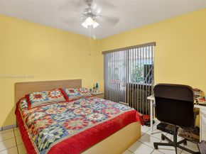 6348 SW 151st Pl, Miami FL 33193