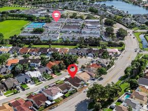 6348 SW 151st Pl, Miami FL 33193