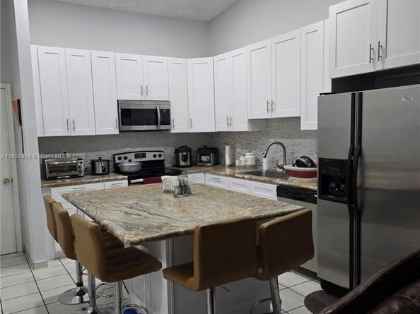 6348 SW 151st Pl, Miami FL 33193