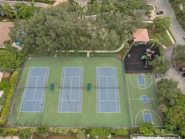 5355 SW 34th Way, Hollywood FL 33312