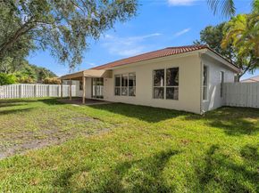 5355 SW 34th Way, Hollywood FL 33312
