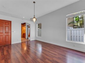 5355 SW 34th Way, Hollywood FL 33312