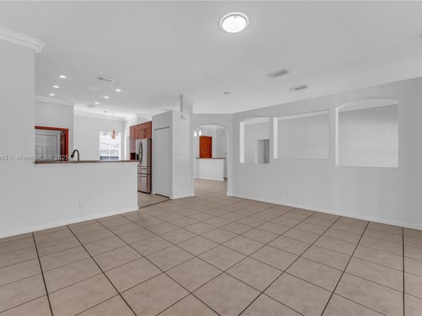 5355 SW 34th Way, Hollywood FL 33312