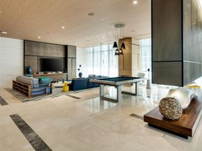 55 SW 9th St PH4501, Miami FL 33130