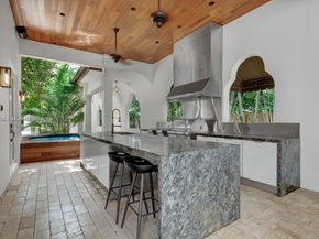 12650 SW 77th Ave, Pinecrest FL 33156