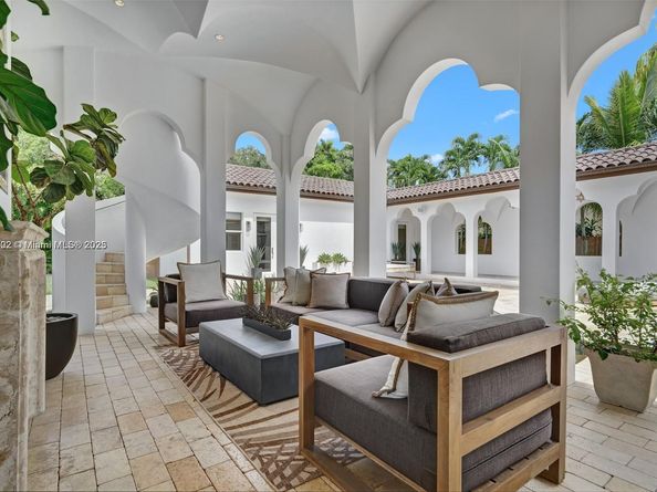 12650 SW 77th Ave, Pinecrest FL 33156