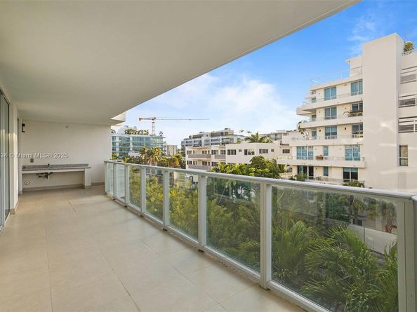 1150 101st St 402, Bay Harbor Islands FL 33154