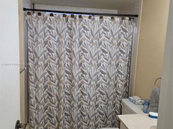 14165 SW 87th St D103, Miami FL 33183