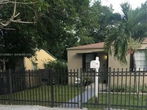 1342 NW 42nd St, Miami FL 33142