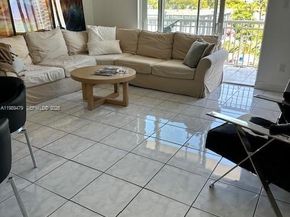 3601 NE 170th St 406, North Miami Beach FL 33160