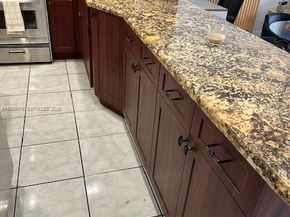 3601 NE 170th St 406, North Miami Beach FL 33160