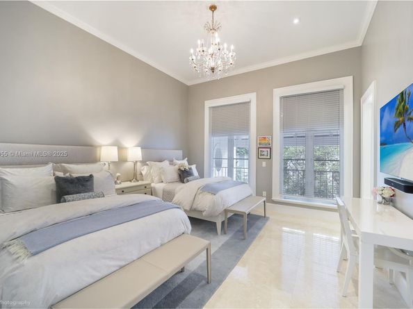 647 Almeria Ave, Coral Gables FL 33134