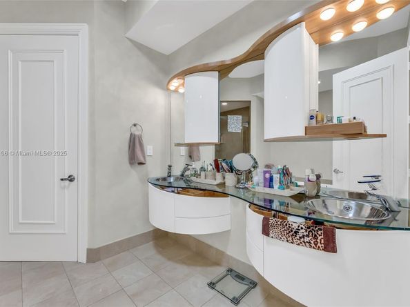 18101 Collins Ave 708, Sunny Isles Beach FL 33160