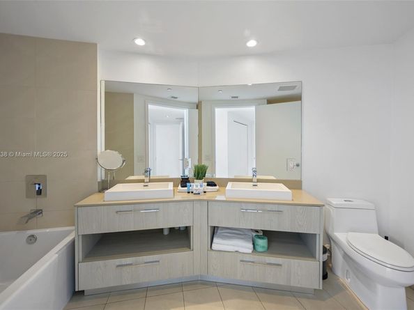 4111 S Ocean Dr 3002, Hollywood FL 33019