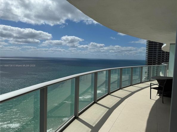 4111 S Ocean Dr 3002, Hollywood FL 33019