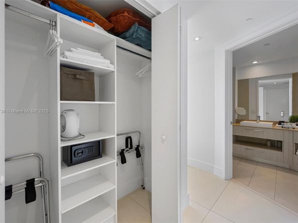 4111 S Ocean Dr 3002, Hollywood FL 33019