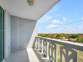 8233 Harding Ave 607, Miami Beach FL 33141