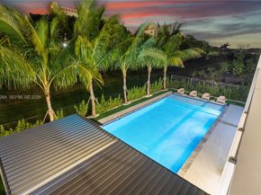 16773 S Botaniko Dr S, Weston FL 33326