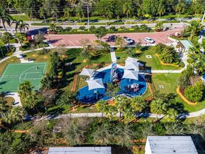 16773 S Botaniko Dr S, Weston FL 33326