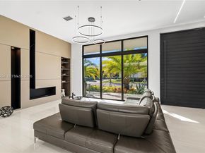 16773 S Botaniko Dr S, Weston FL 33326