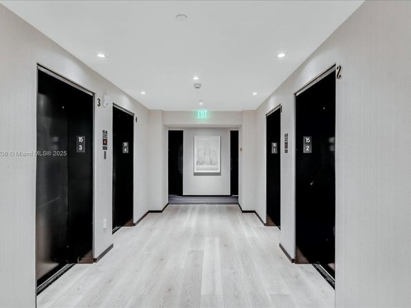 398 NE 5th Street 1515, Miami FL 33132