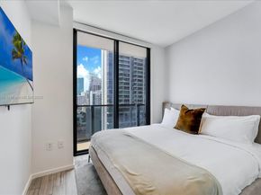 398 NE 5th Street 1515, Miami FL 33132