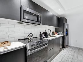 398 NE 5th Street 1515, Miami FL 33132
