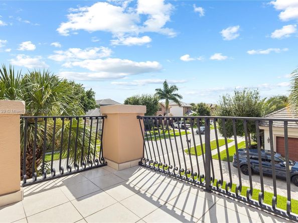 10325 Medicis Place, Wellington FL 33449