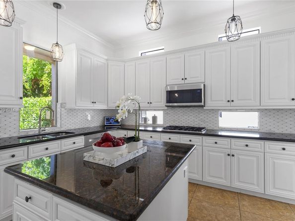 10325 Medicis Place, Wellington FL 33449