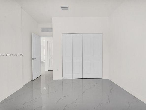 22465 SW 125 ave, Miami FL 33170