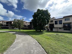 575 W Park Dr 202, Miami FL 33172