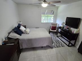 4651 NW 97th Ct 33, Doral FL 33178