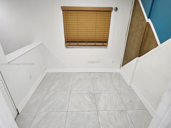4651 NW 97th Ct 33, Doral FL 33178