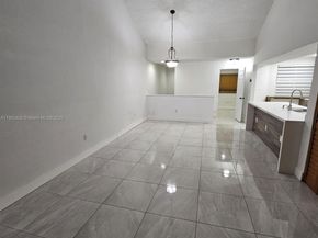 4651 NW 97th Ct 33, Doral FL 33178