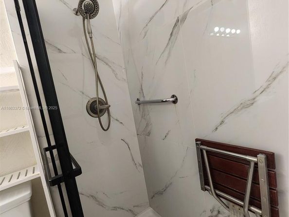 2170 NE 51st Ct C3, Fort Lauderdale FL 33308