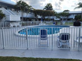 2170 NE 51st Ct C3, Fort Lauderdale FL 33308
