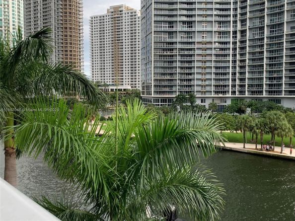 200 Biscayne Boulevard Way 304, Miami FL 33131
