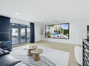 606 NE 14th Ave, Fort Lauderdale FL 33304