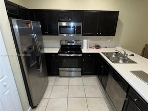 3405 SE 1st St, Homestead FL 33033