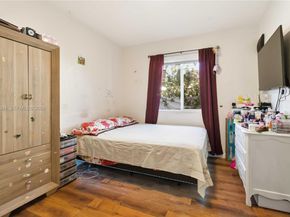 380 NW 133rd St, North Miami FL 33168