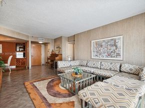 19707 Turnberry Way 14F, Aventura FL 33180