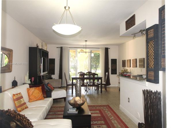 2508 Centergate Dr 103, Miramar FL 33025