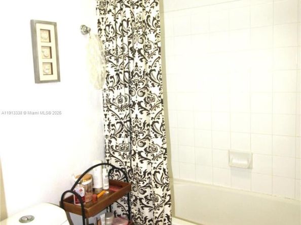 2508 Centergate Dr 103, Miramar FL 33025